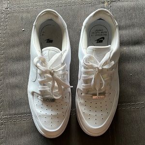 Nike Air Force 1 Sage Low